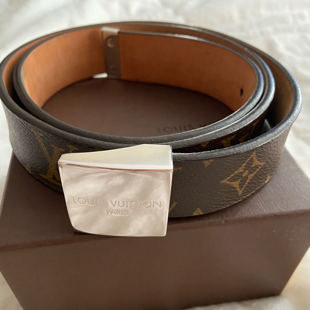 Authentic Louis Vuitton Belt